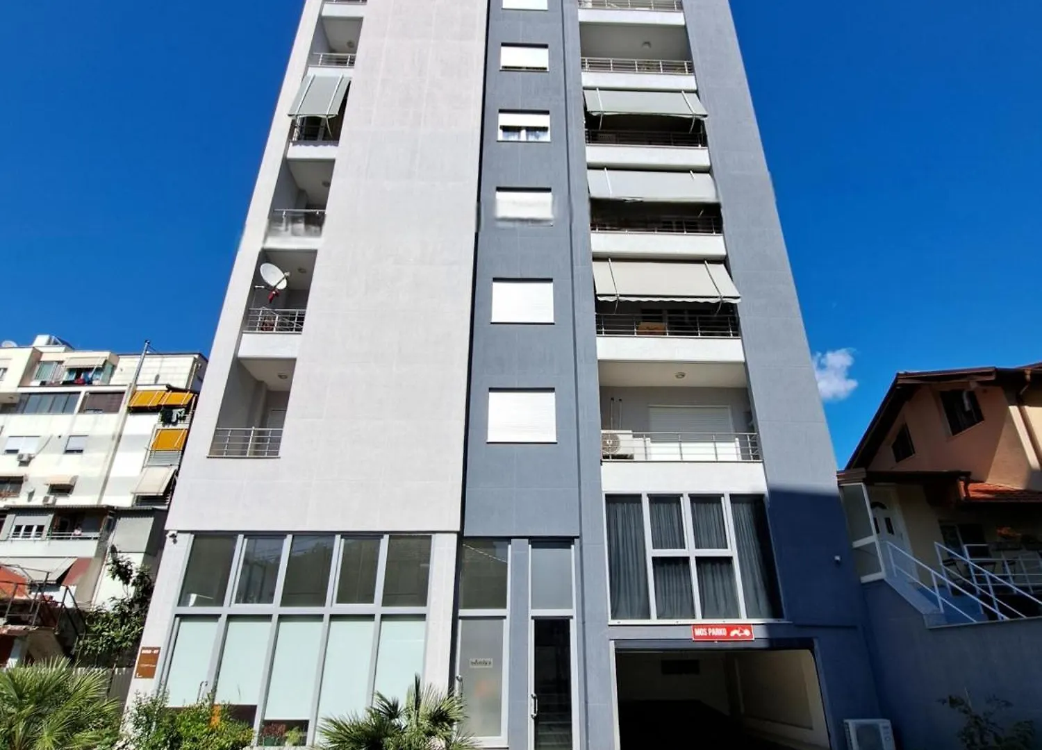 Pazari Luxury Central Apartment Tirana 0*,